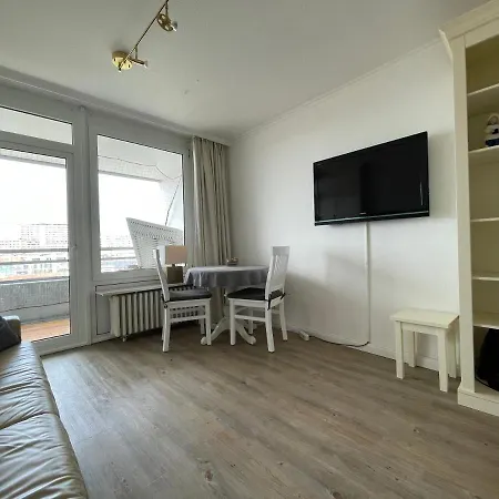 Sparkassenhaus App 38 *